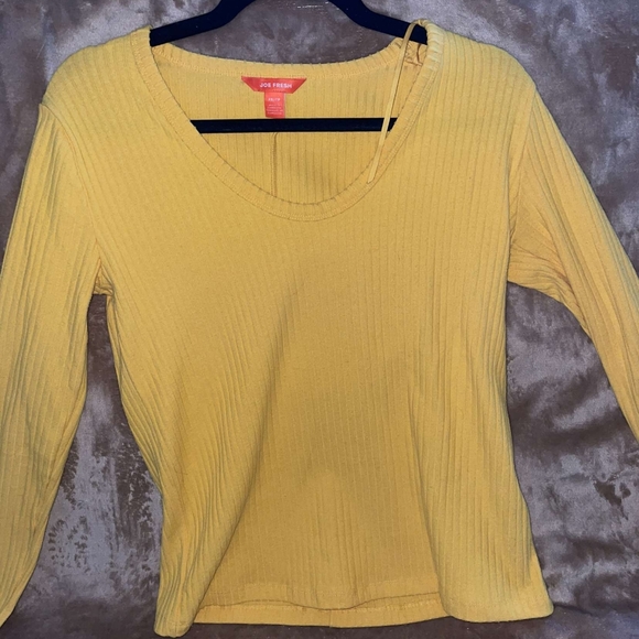 Cashmere mustard vrs. Joe fresh - Picture 4 of 6